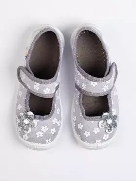 Dievčenské papuče s kvietkami sivé